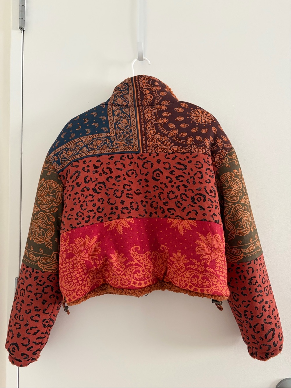 NWT Farm Rio Puffer Jacket - Bandana Dream Mixed Leopard | S - Picture 3 of 3